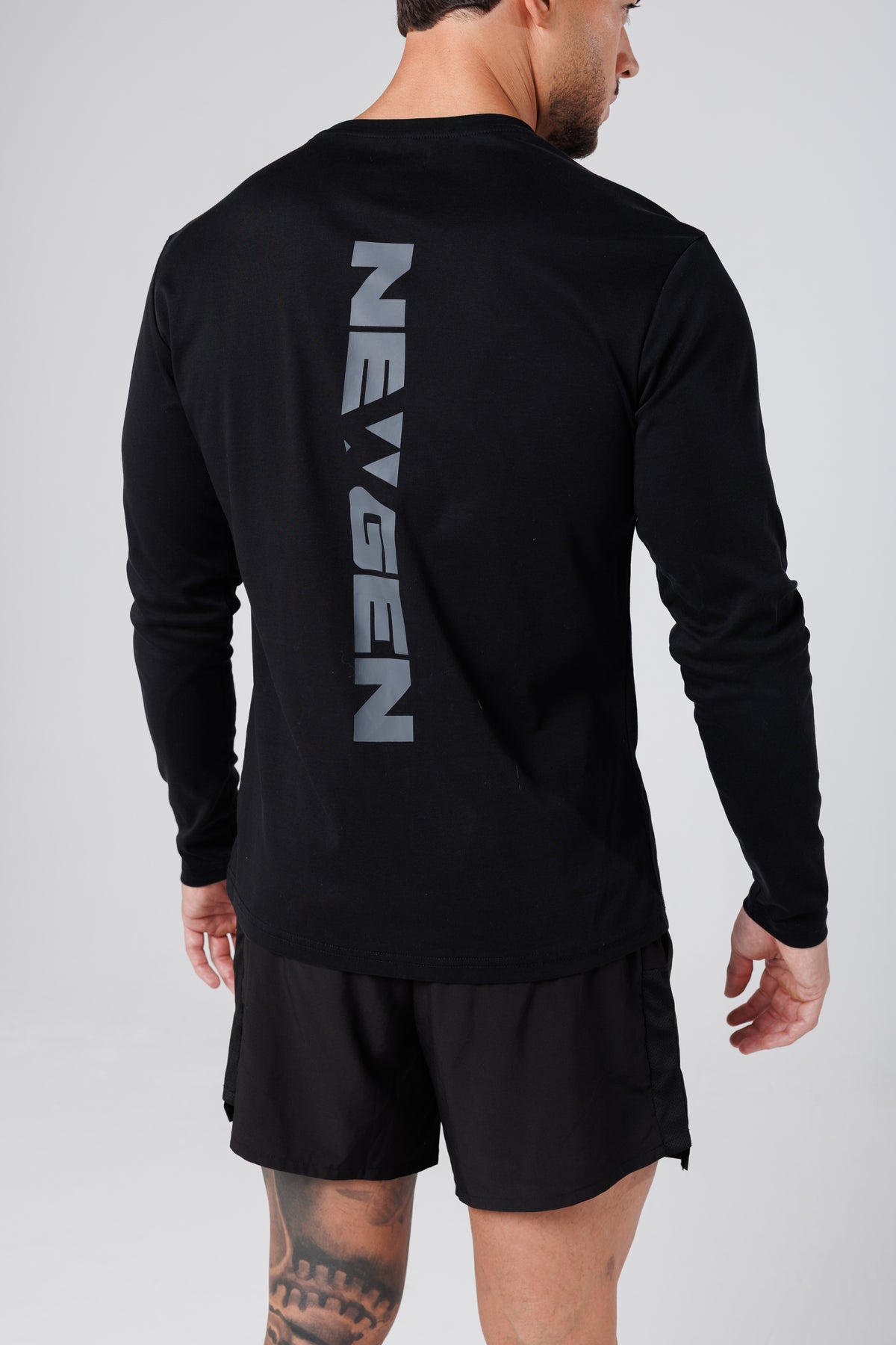 Essential Long Sleeve // Black