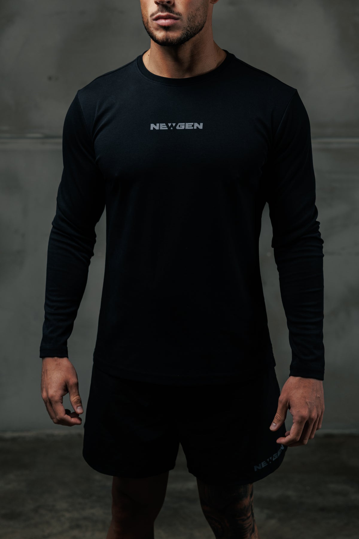 Essential Long Sleeve // Black