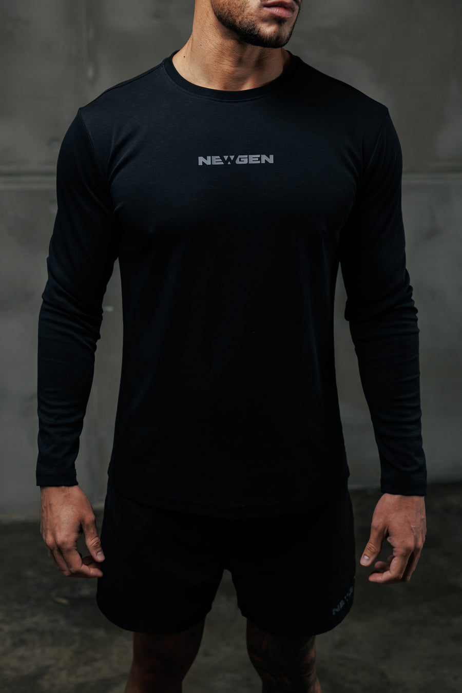 Essential Long Sleeve // Black